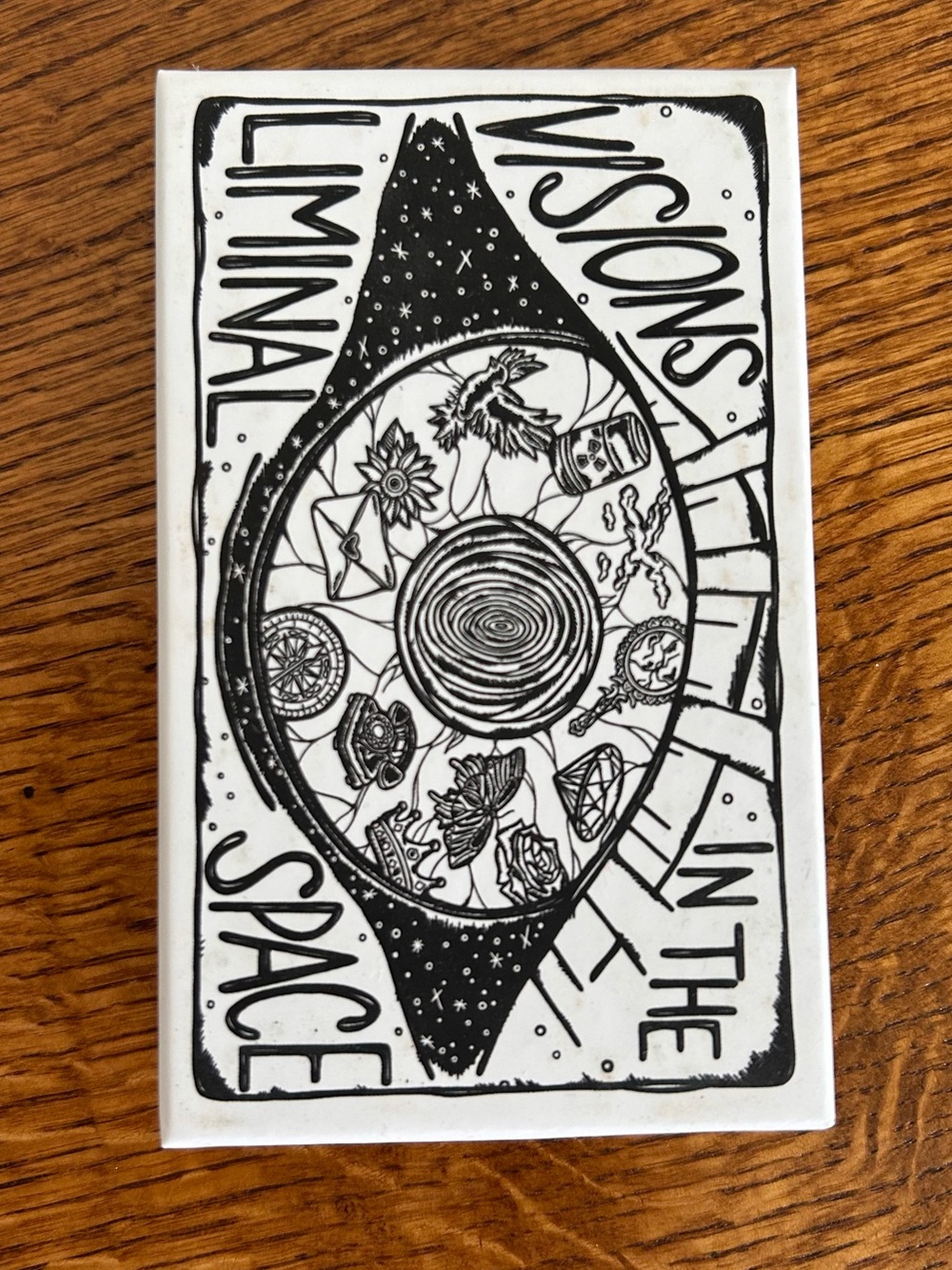 VISIONS IN THE LIMINAL SPACE 77 CARD ORACLE DECK